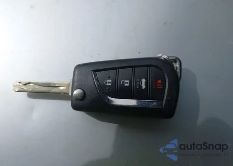 2020 Toyota Corolla Le z USA, uszkodzony, nr VIN 5YFEPRAE6LP083895